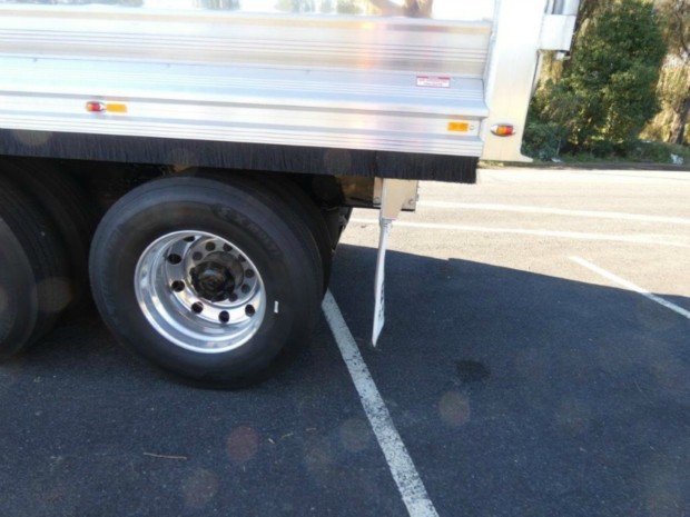 2018 FREIGHTLINER CL112 10 X 4 TRUCK AUTOMATIC TIPPER