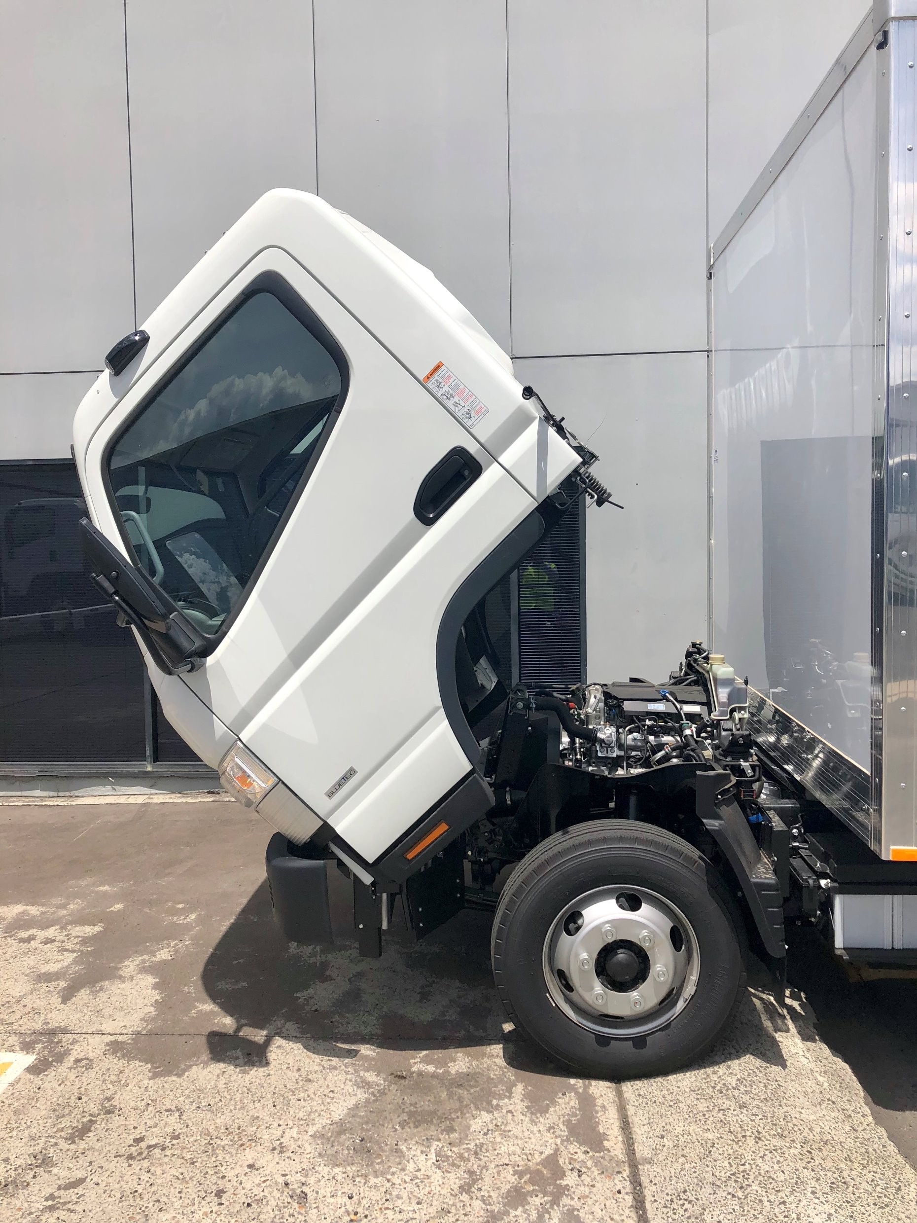 2018 FUSO CANTER 918 FECX1KR4SFAD WIDE XXLWB TRUCK MANUAL PANTECH