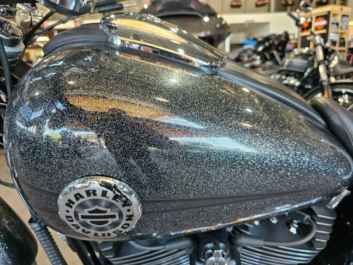 2013 HARLEY-DAVIDSON FXSB SOFTAIL BREAKOUT CRUISER