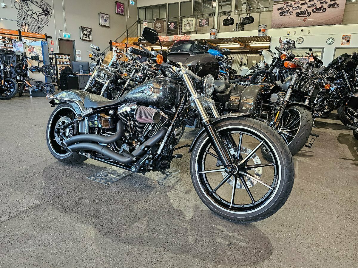 2013 HARLEY-DAVIDSON FXSB SOFTAIL BREAKOUT CRUISER