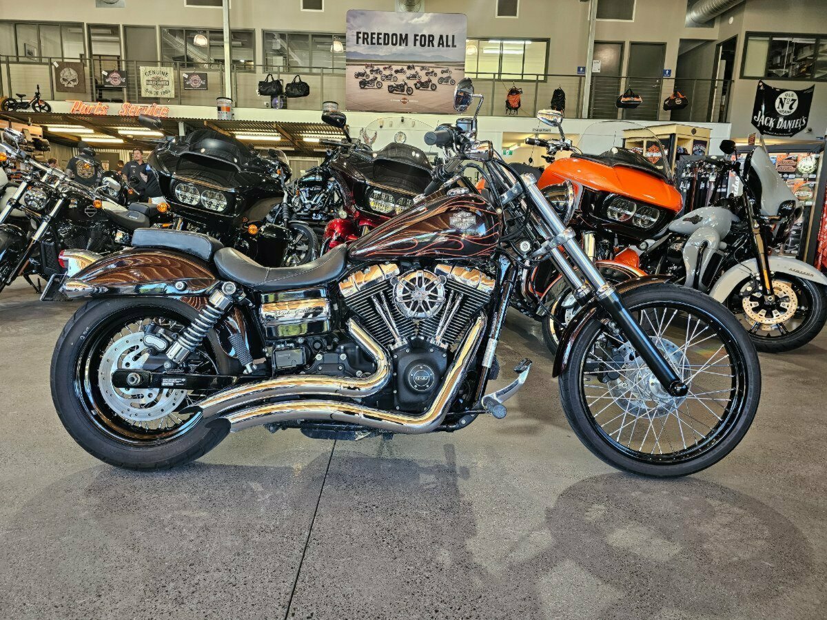 2014 HARLEY-DAVIDSON FXDWG WIDE GLIDE CRUISER