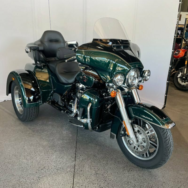 2024 HARLEY-DAVIDSON FLHTCUTG TRI GLIDE U/CLC 114 TRIKE