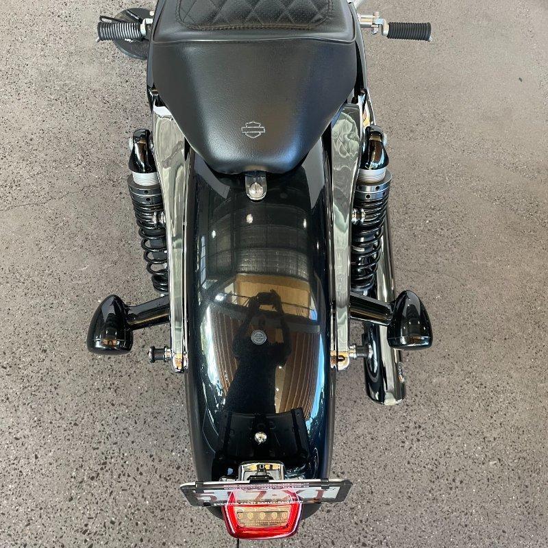 2018 HARLEY-DAVIDSON XL1200C 1200 CUSTOM CRUISER