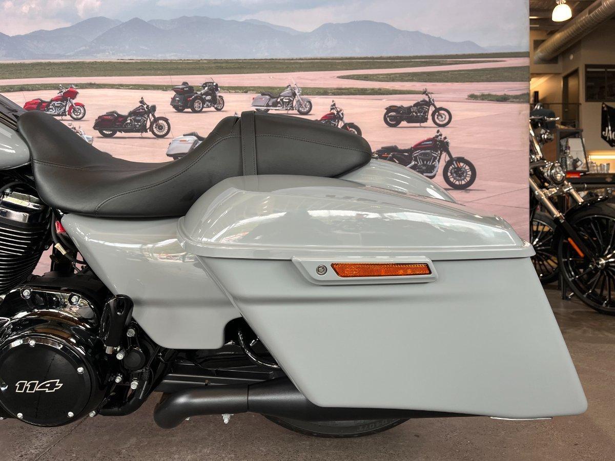 2024 HARLEY-DAVIDSON FLHRXS ROAD KING SPECIAL CRUISER