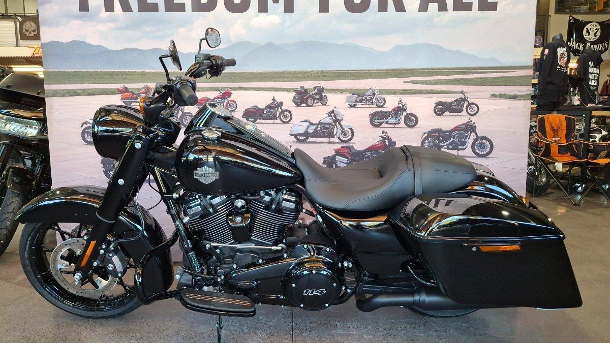2025 HARLEY-DAVIDSON ROAD KING SPECIAL 114 (FLHRXS) CRUISER