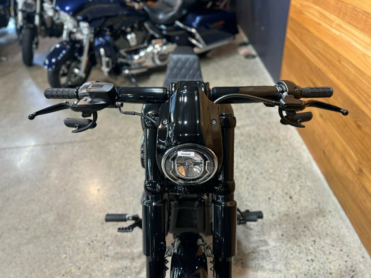 2021 HARLEY-DAVIDSON FXBBS STREET BOB (114) CRUISER