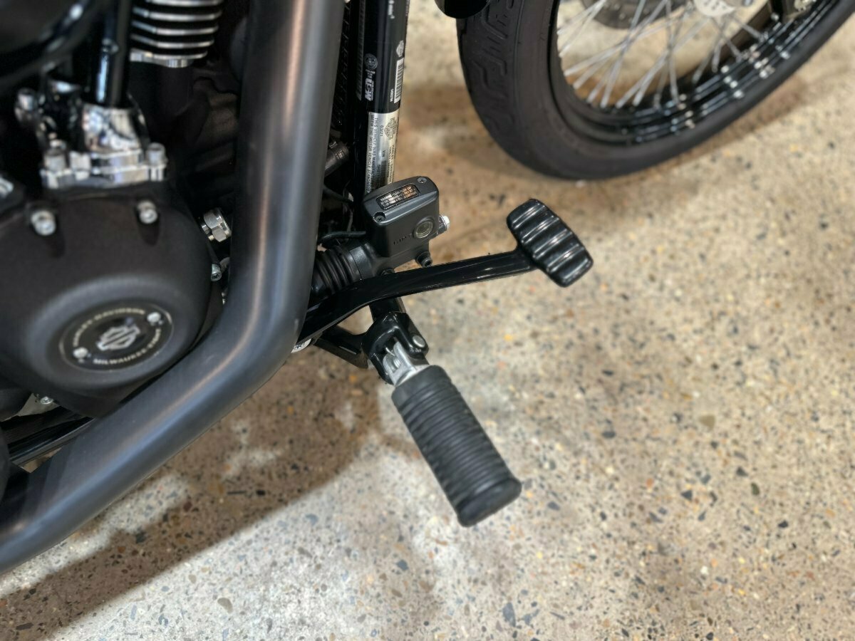 2021 HARLEY-DAVIDSON FXBBS STREET BOB (114) CRUISER