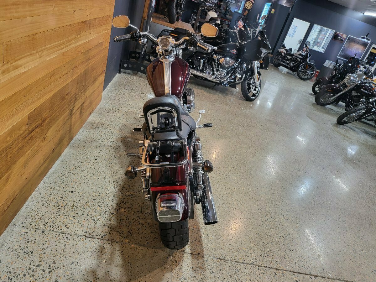 2010 HARLEY-DAVIDSON XL1200C SPORTSTER CUSTOM CRUISER