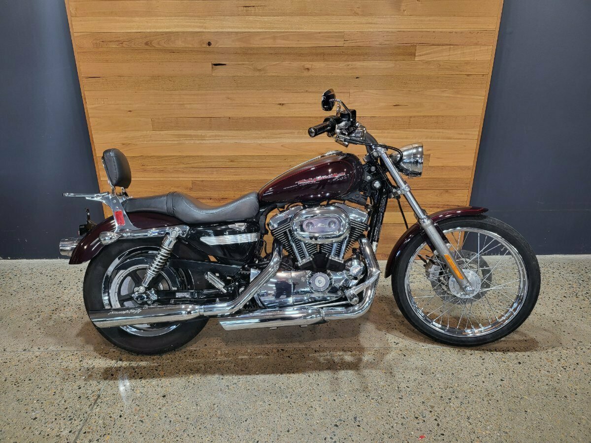 2010 HARLEY-DAVIDSON XL1200C SPORTSTER CUSTOM CRUISER