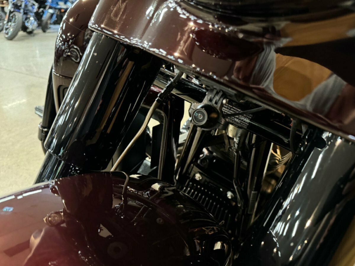 2019 HARLEY-DAVIDSON FLHXSE CVO STREET GLIDE CRUISER