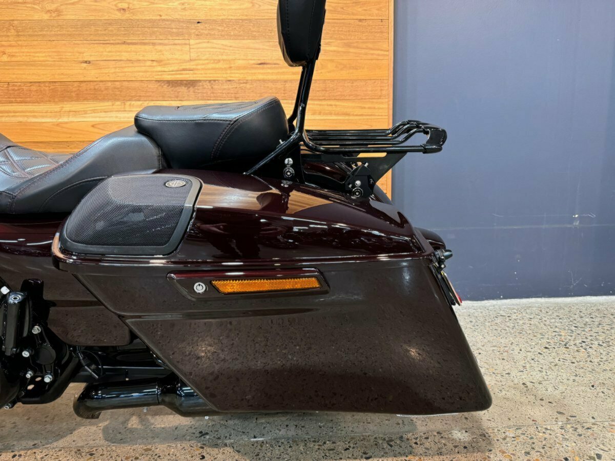 2019 HARLEY-DAVIDSON FLHXSE CVO STREET GLIDE CRUISER