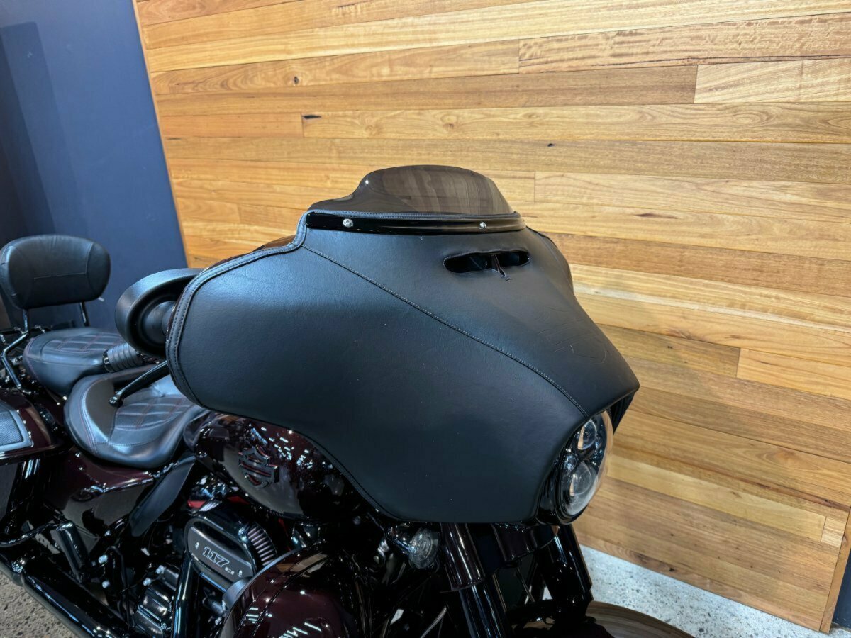 2019 HARLEY-DAVIDSON FLHXSE CVO STREET GLIDE CRUISER