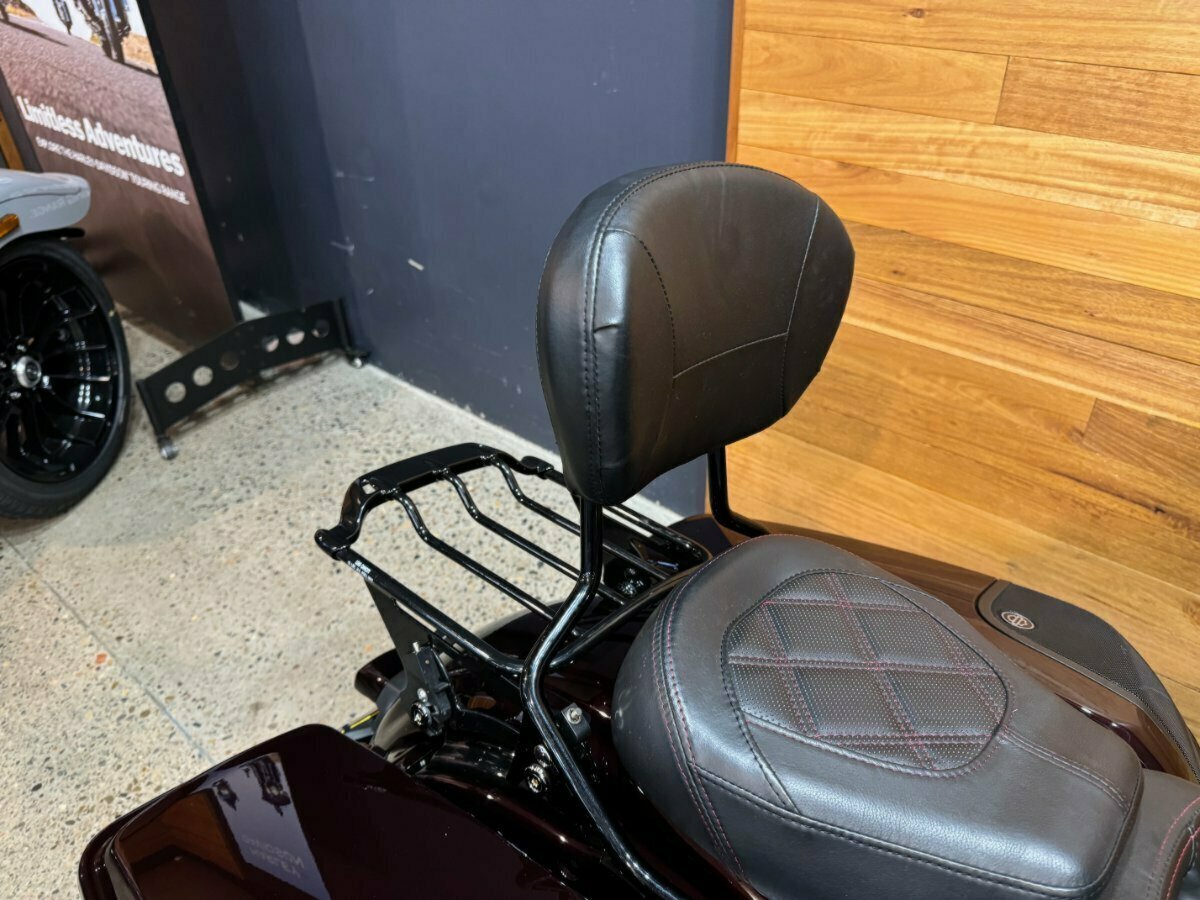 2019 HARLEY-DAVIDSON FLHXSE CVO STREET GLIDE CRUISER