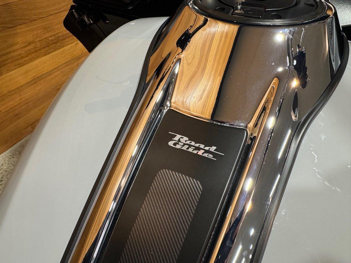 2024 HARLEY-DAVIDSON ROAD GLIDE 117 (FLTRX) TOURER