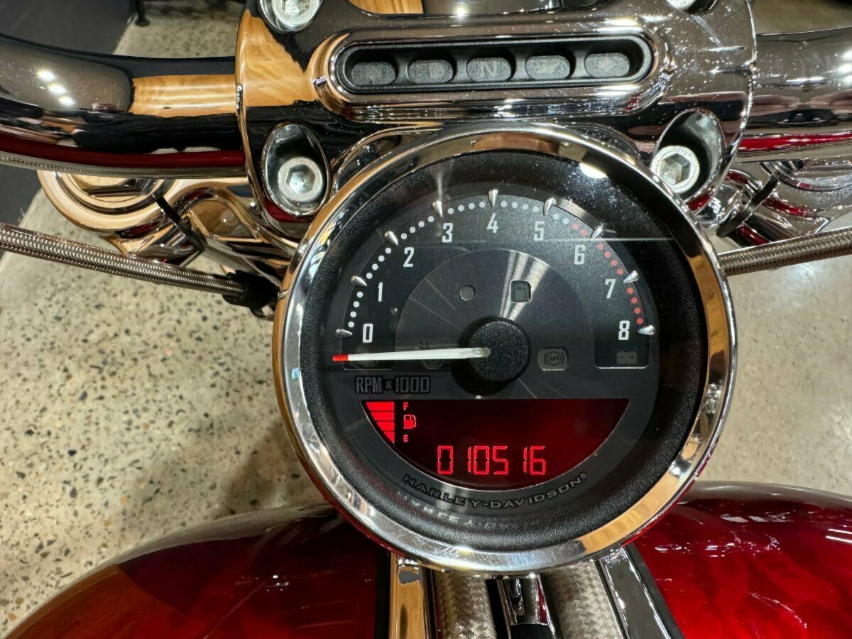 2013 HARLEY-DAVIDSON CVO BREAKOUT CRUISER
