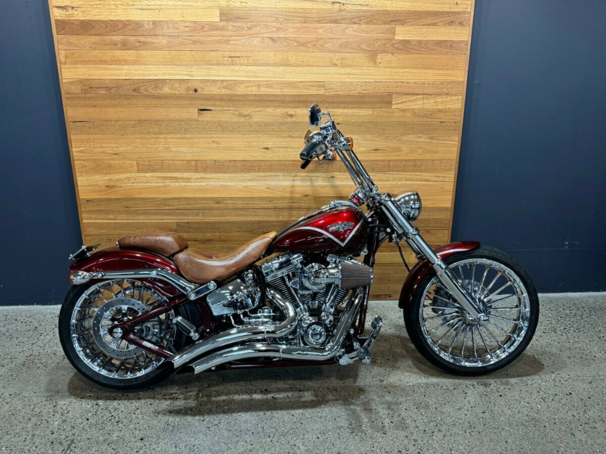 2013 HARLEY-DAVIDSON CVO BREAKOUT CRUISER