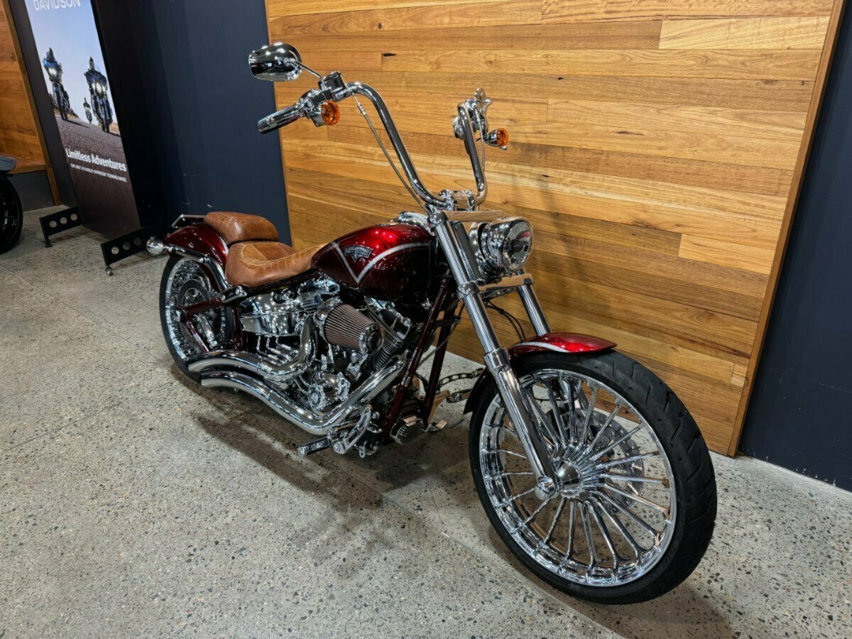 2013 HARLEY-DAVIDSON CVO BREAKOUT CRUISER