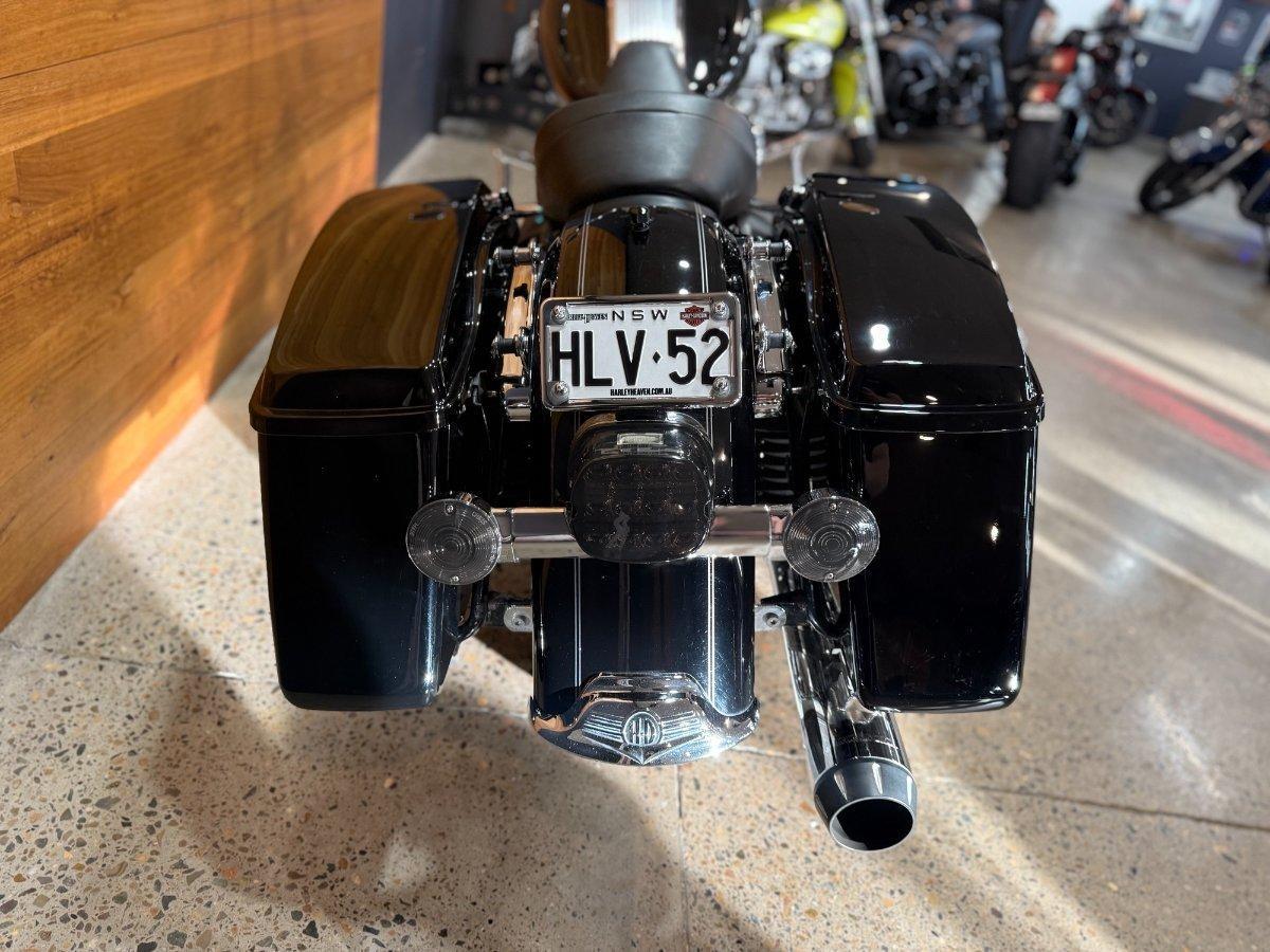 2009 HARLEY-DAVIDSON ROAD KING 1584 (FLHR) MY10 CRUISER