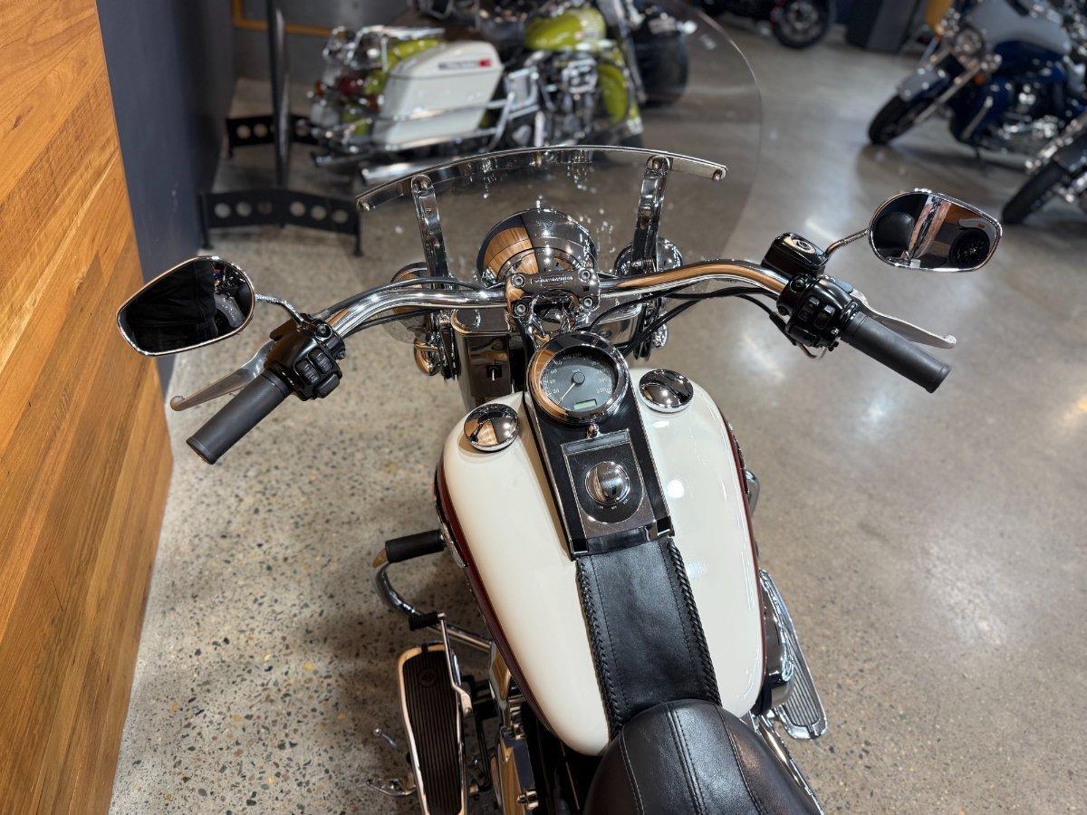 2013 HARLEY-DAVIDSON SOFTAIL DELUXE 1690 (FLSTN) CRUISER
