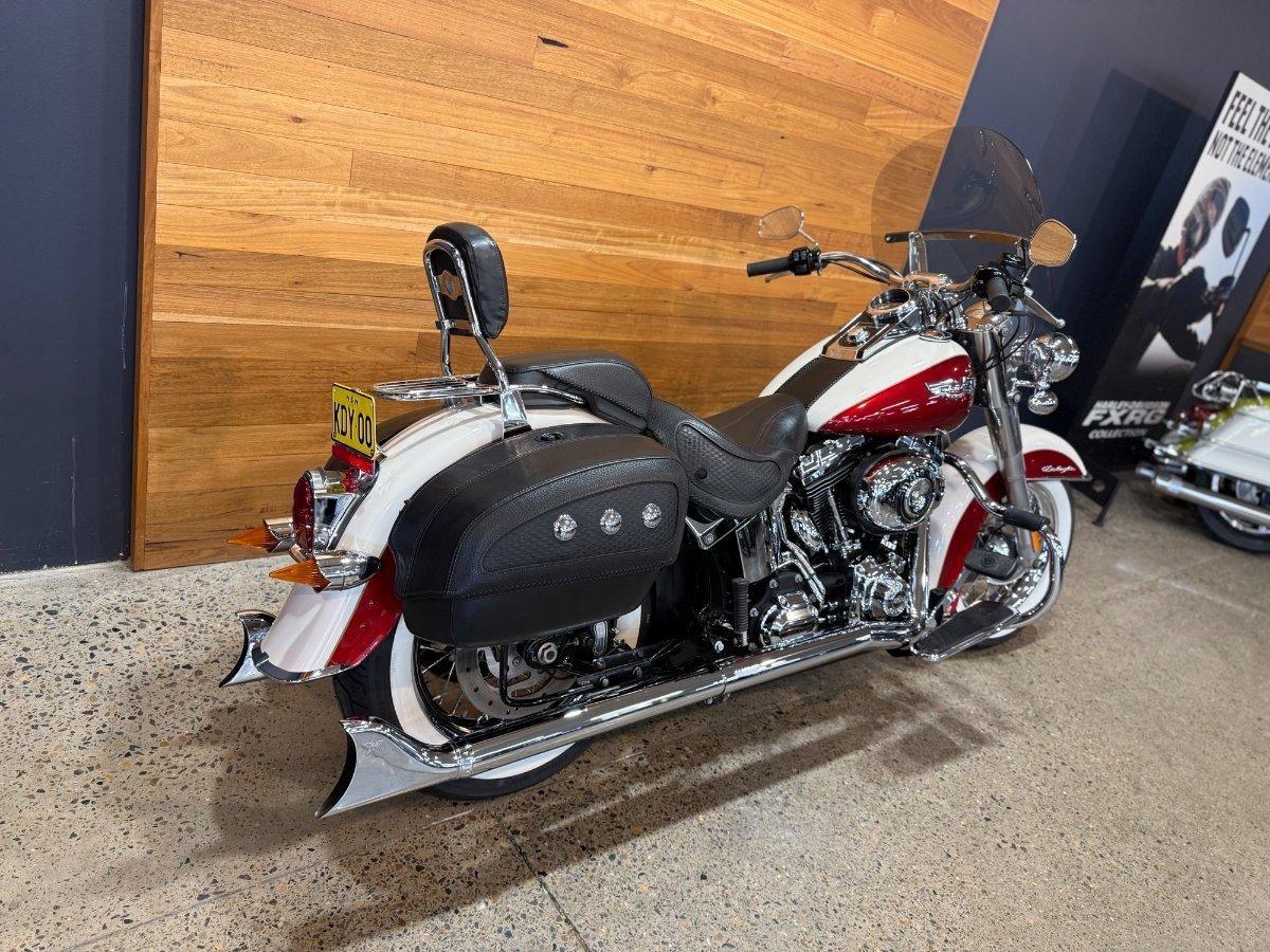 2013 HARLEY-DAVIDSON SOFTAIL DELUXE 1690 (FLSTN) CRUISER
