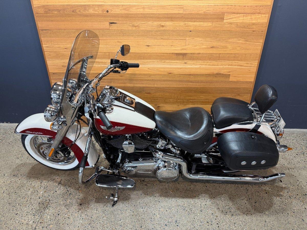 2013 HARLEY-DAVIDSON SOFTAIL DELUXE 1690 (FLSTN) CRUISER