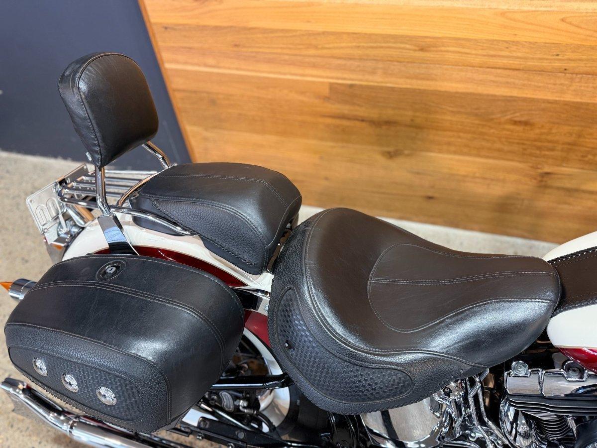 2013 HARLEY-DAVIDSON SOFTAIL DELUXE 1690 (FLSTN) CRUISER