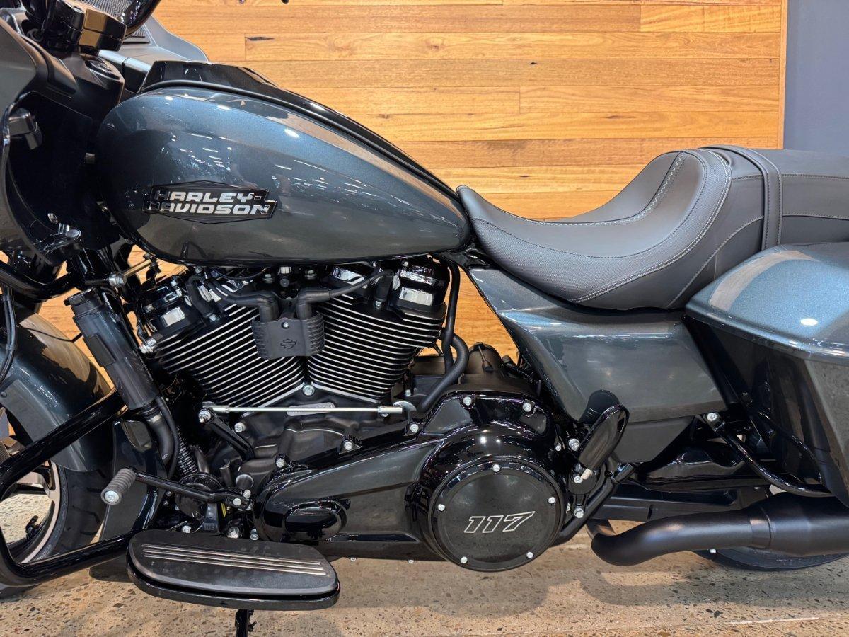 2025 HARLEY-DAVIDSON ROAD GLIDE 117 (FLTRX) TOURER