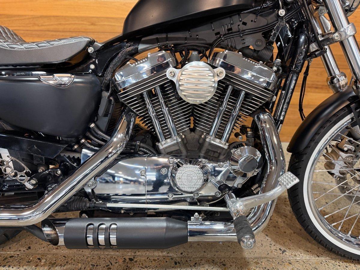 2014 HARLEY-DAVIDSON SEVENTY-TWO (XL1200V) CRUISER