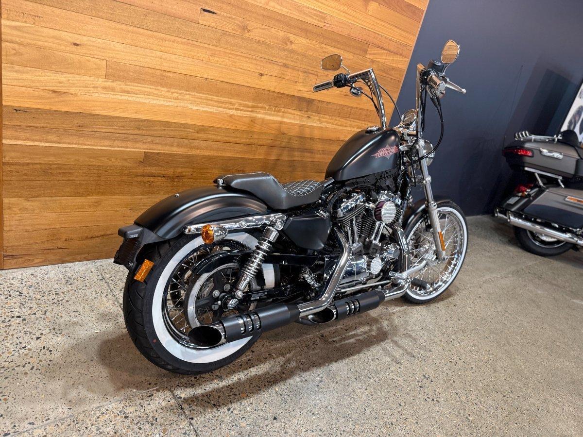 2014 HARLEY-DAVIDSON SEVENTY-TWO (XL1200V) CRUISER