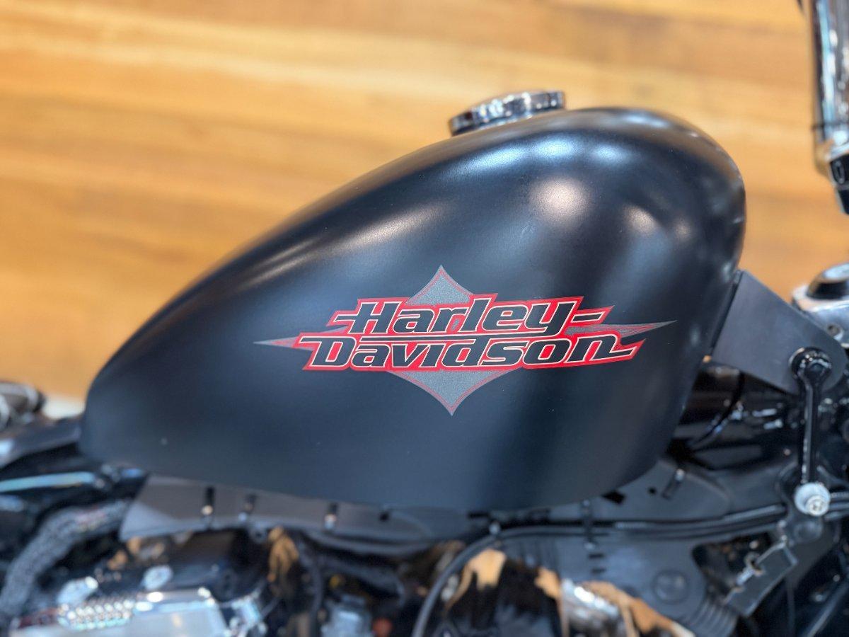 2014 HARLEY-DAVIDSON SEVENTY-TWO (XL1200V) CRUISER