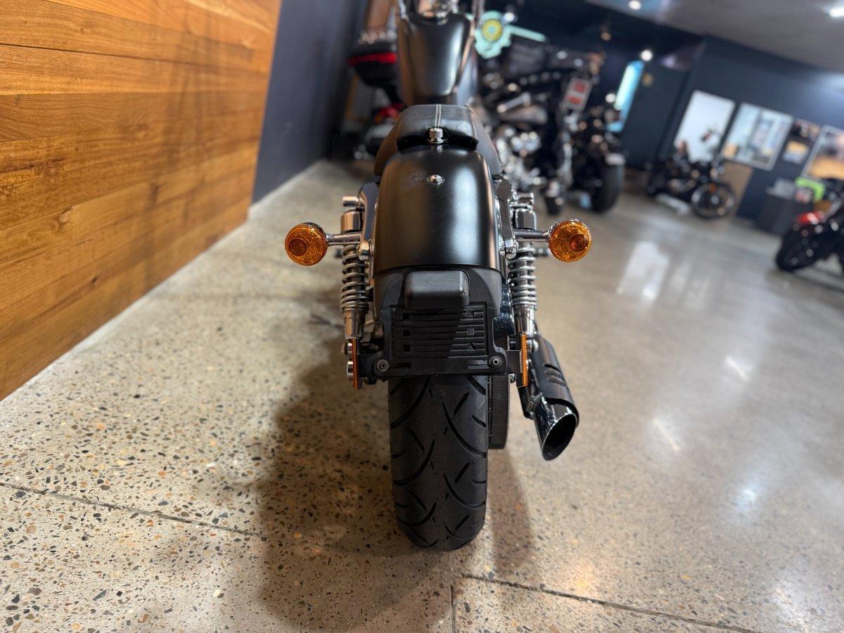 2014 HARLEY-DAVIDSON SEVENTY-TWO (XL1200V) CRUISER