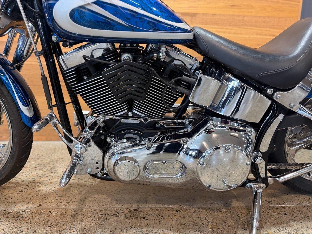 2005 HARLEY-DAVIDSON SPRINGER SOFTAIL 88 (FXSTS) CRUISER