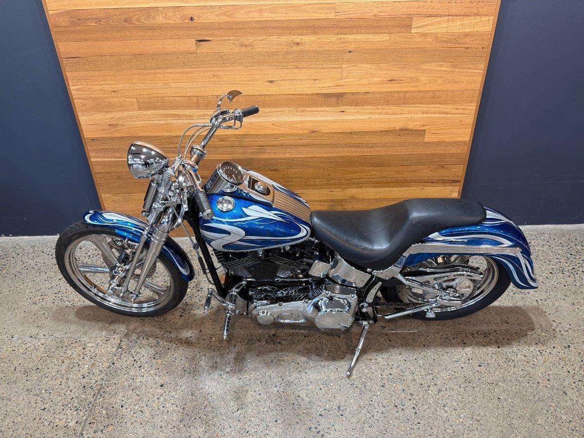 2005 HARLEY-DAVIDSON SPRINGER SOFTAIL 88 (FXSTS) CRUISER