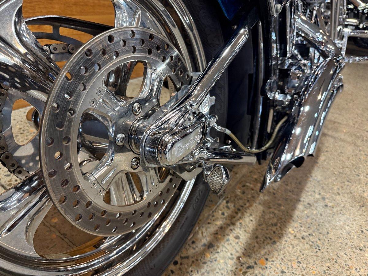 2005 HARLEY-DAVIDSON SPRINGER SOFTAIL 88 (FXSTS) CRUISER