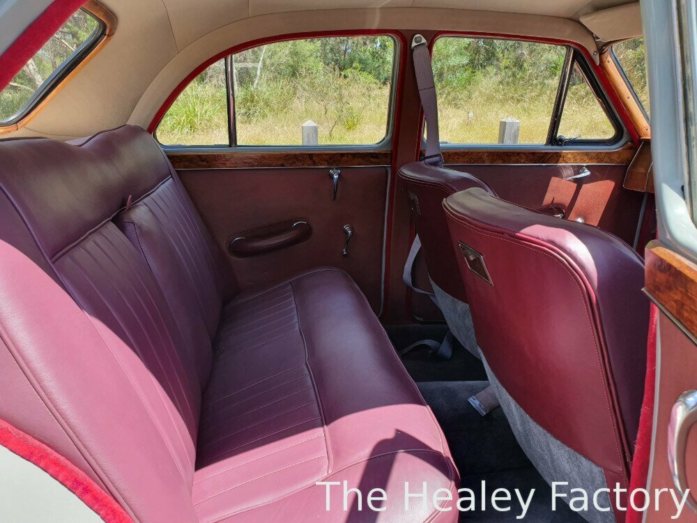 1957 M.G. MAGNETTE ZB 4 SP MANUAL 4D SEDAN