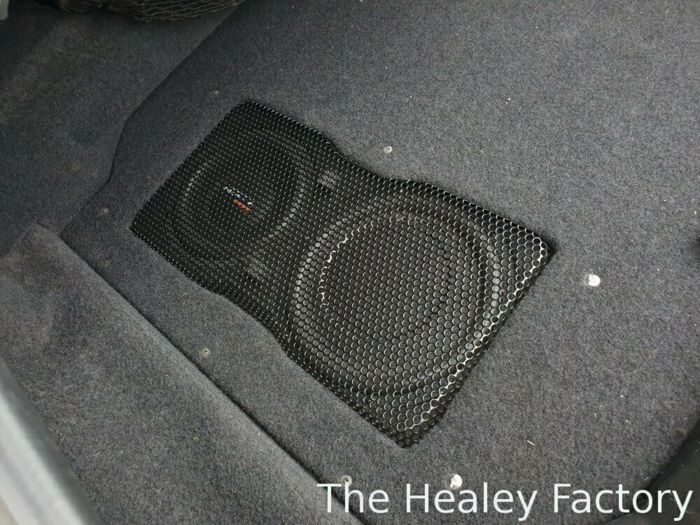 2000 JAGUAR XKR X100 CLASSIC 5 SP AUTOMATIC 2D COUPE