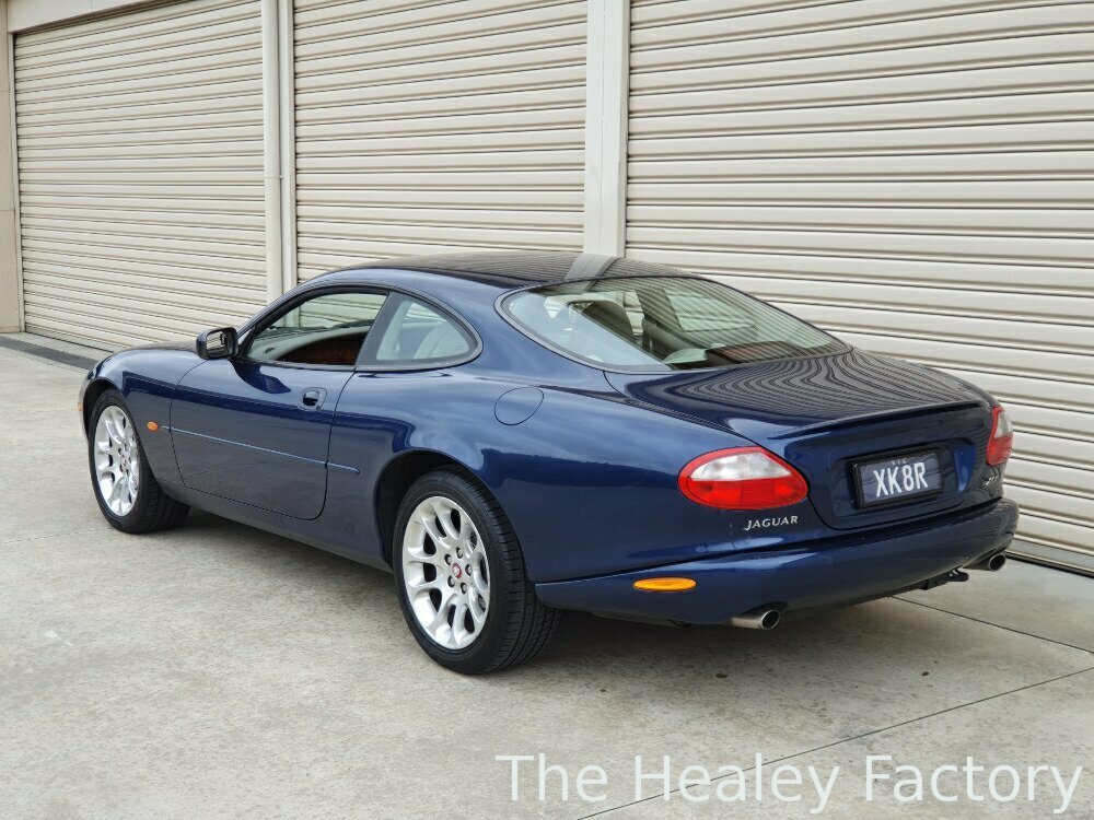 2000 JAGUAR XKR X100 CLASSIC 5 SP AUTOMATIC 2D COUPE