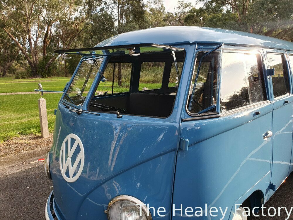 1954 VOLKSWAGEN KOMBI VAN