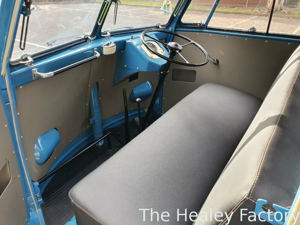 1954 VOLKSWAGEN KOMBI VAN