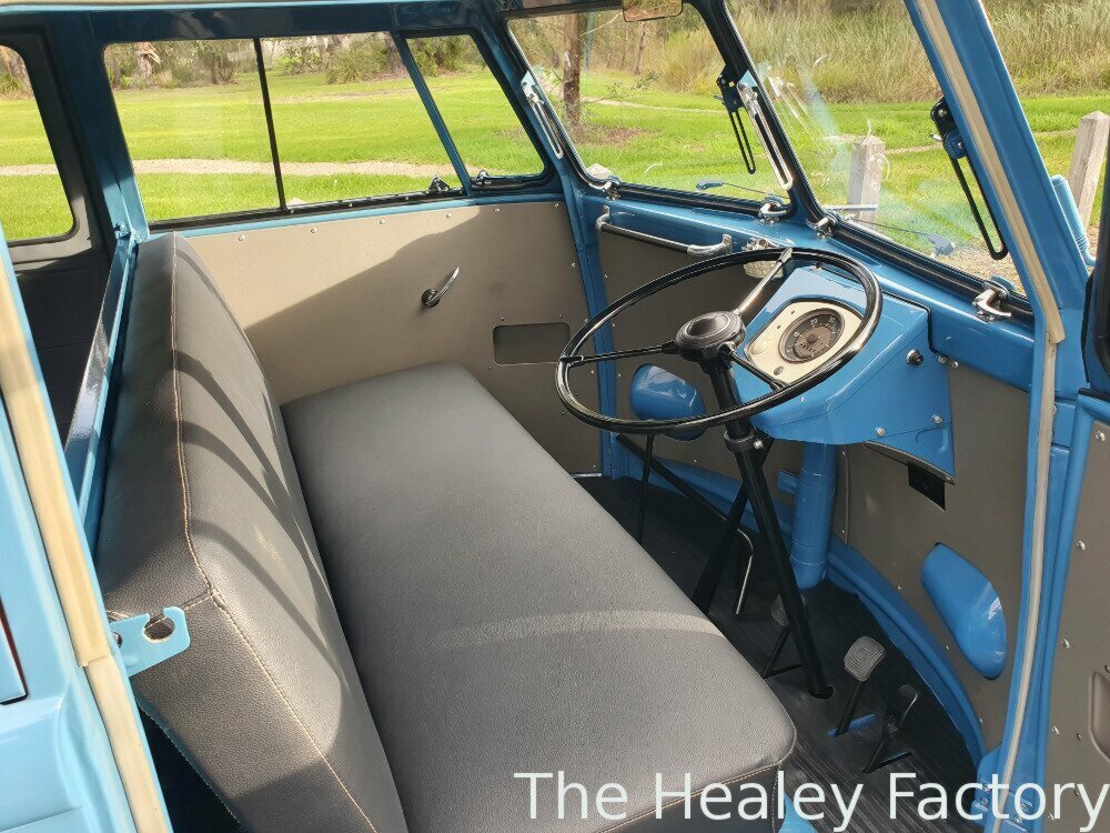 1954 VOLKSWAGEN KOMBI VAN