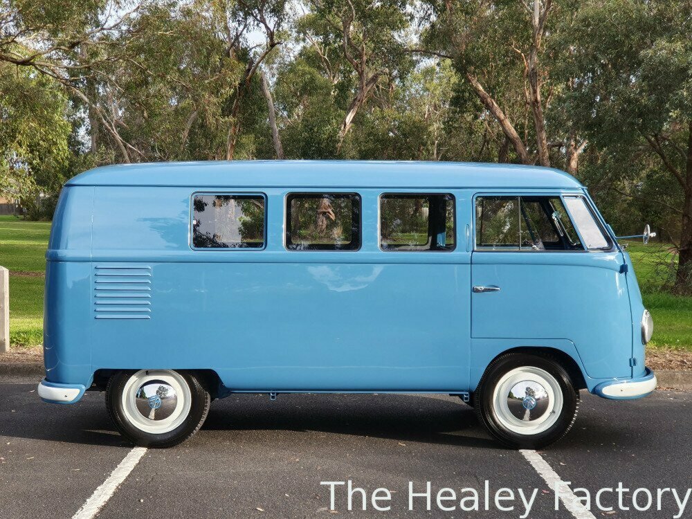 1954 VOLKSWAGEN KOMBI VAN