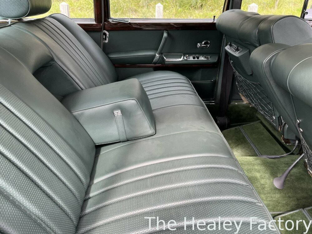 1966 MERCEDES-BENZ 600 GROSSER 4 SP AUTOMATIC 4D SALOON