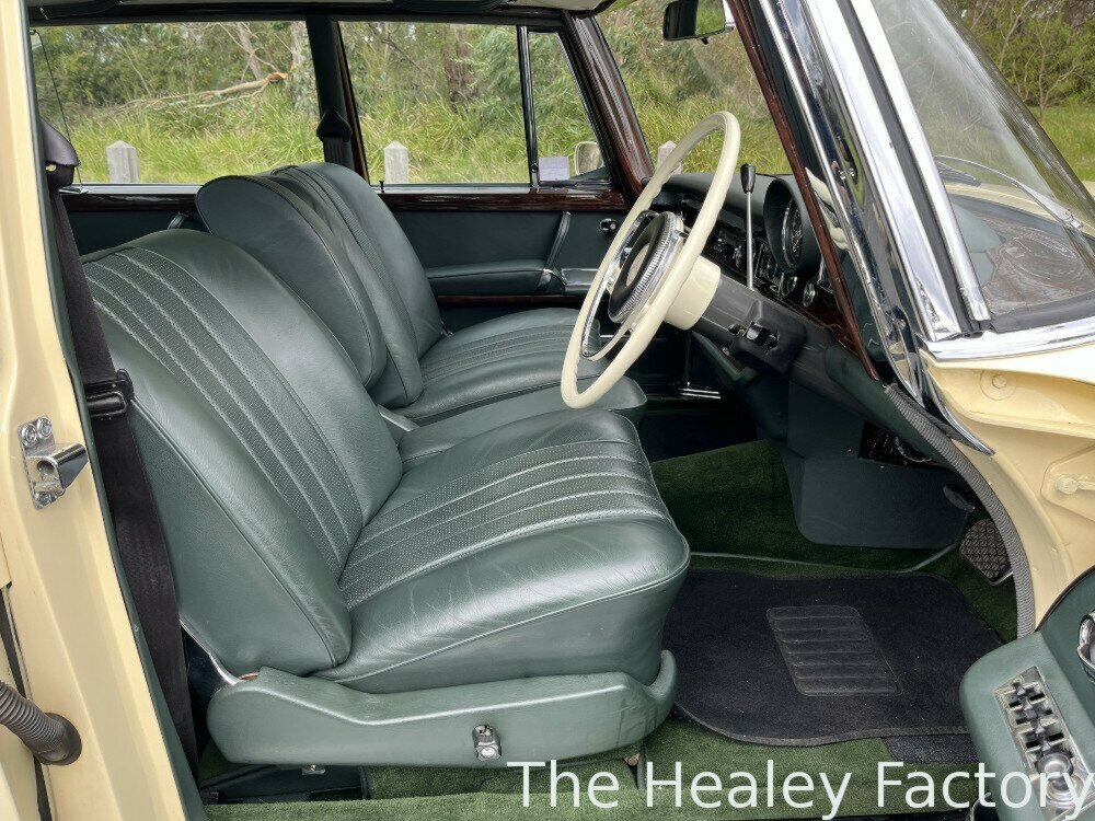 1966 MERCEDES-BENZ 600 GROSSER 4 SP AUTOMATIC 4D SALOON