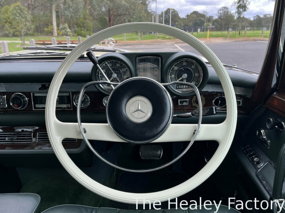 1966 MERCEDES-BENZ 600 GROSSER 4 SP AUTOMATIC 4D SALOON