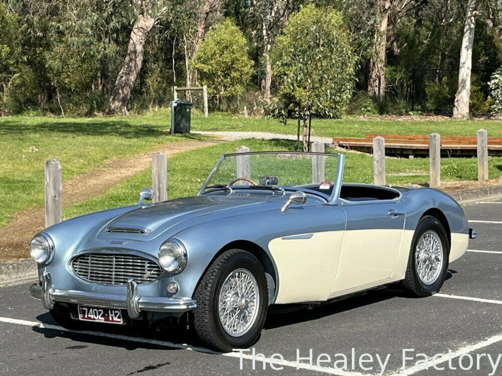 1958 AUSTIN HEALEY 100 BN6 4 SP MANUAL 2D ROADSTER