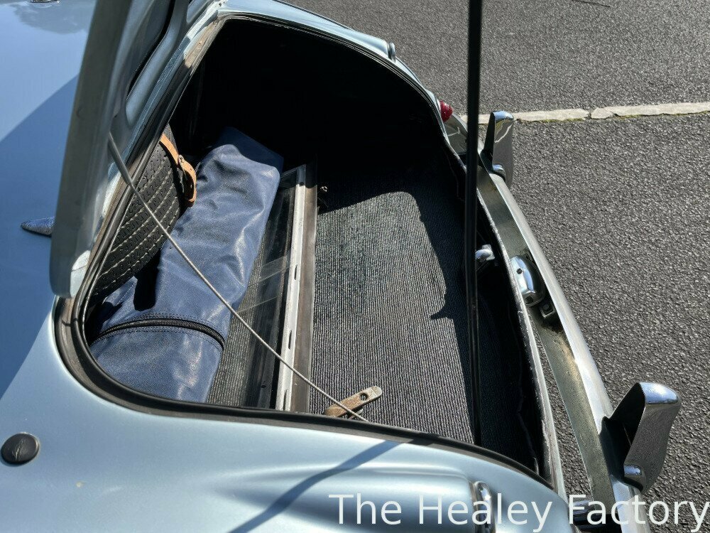 1958 AUSTIN HEALEY 100 BN6 4 SP MANUAL 2D ROADSTER