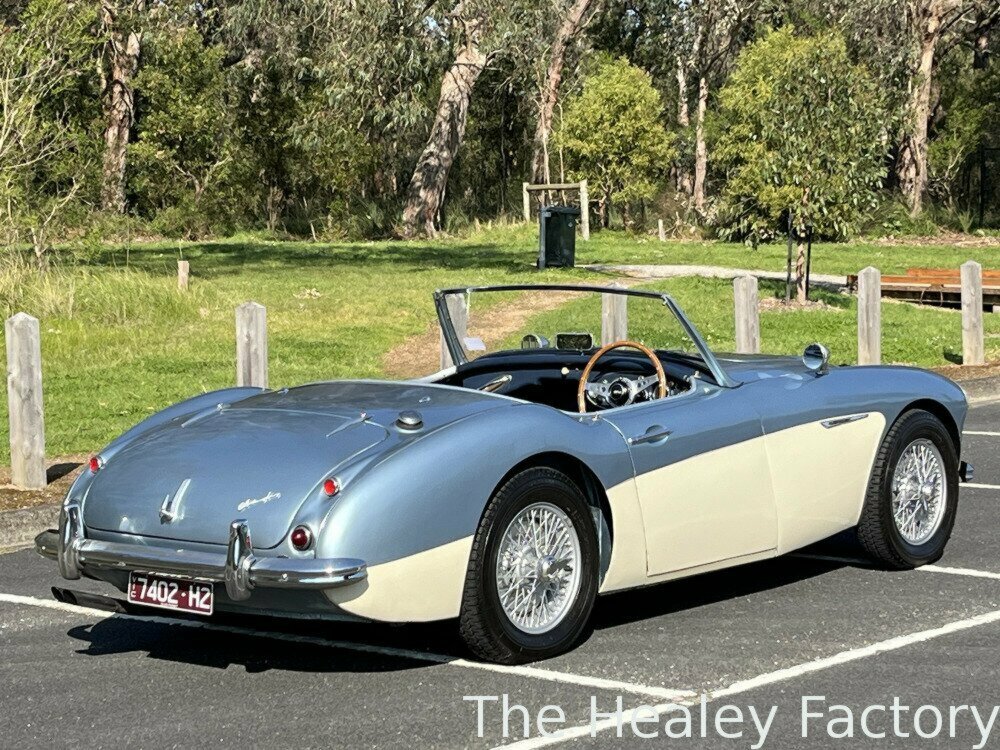 1958 AUSTIN HEALEY 100 BN6 4 SP MANUAL 2D ROADSTER