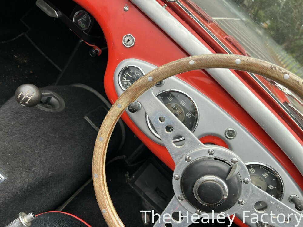 1956 AUSTIN HEALEY 100 BN2 CONVERTIBLE