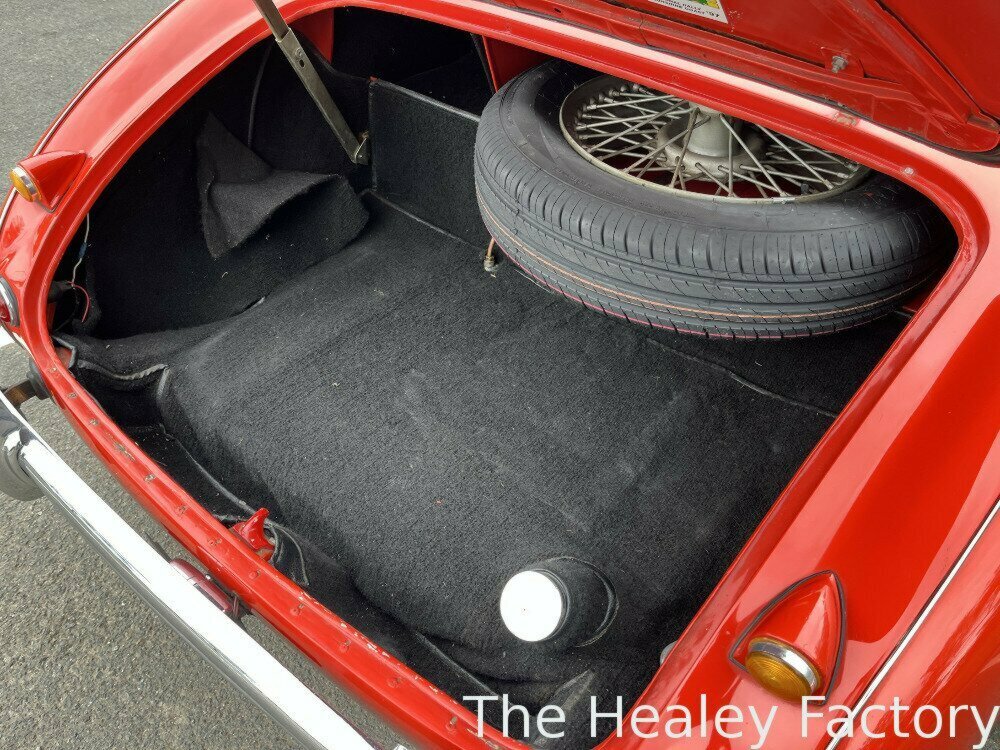 1956 AUSTIN HEALEY 100 BN2 CONVERTIBLE