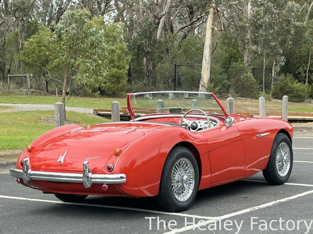 1956 AUSTIN HEALEY 100 BN2 CONVERTIBLE